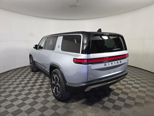 LA Silver 2024 Rivian R1S Adventure Quad Motor Large Pack