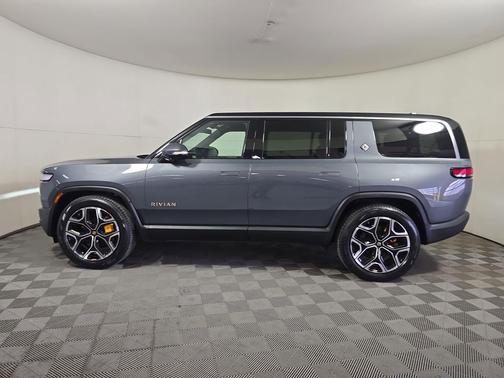 2022 Rivian R1S Launch Edition