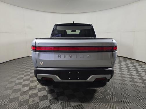 2022 Rivian R1T Adventure