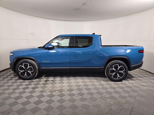 2022 Rivian R1T Adventure