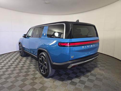 Rivian Blue 2023 Rivian R1S Adventure