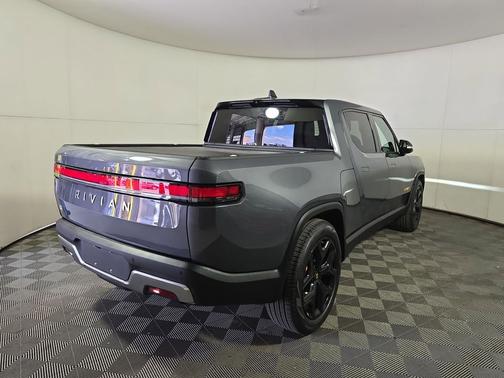 El Cap Granite 2022 Rivian R1T Launch Edition