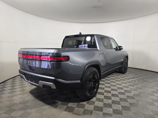 2023 Rivian R1T Adventure Quad Motor Large Pack