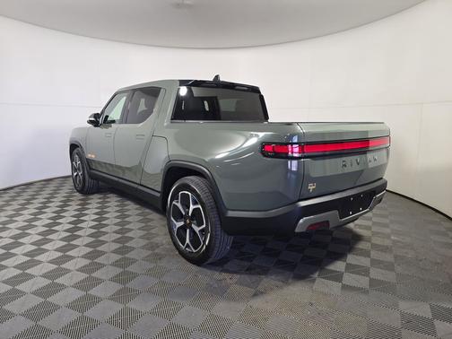 2022 Rivian R1T Launch Edition