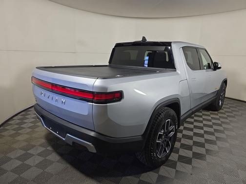 2022 Rivian R1T Adventure