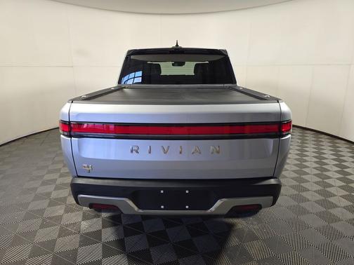 2022 Rivian R1T Adventure