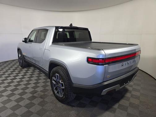 2022 Rivian R1T Adventure