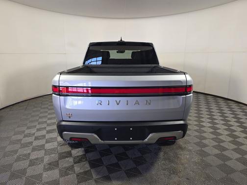 2023 Rivian R1T Adventure Quad Motor Large Pack