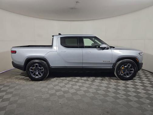 2023 Rivian R1T Adventure Quad Motor Large Pack