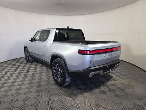 2023 Rivian R1T Adventure Quad Motor Large Pack