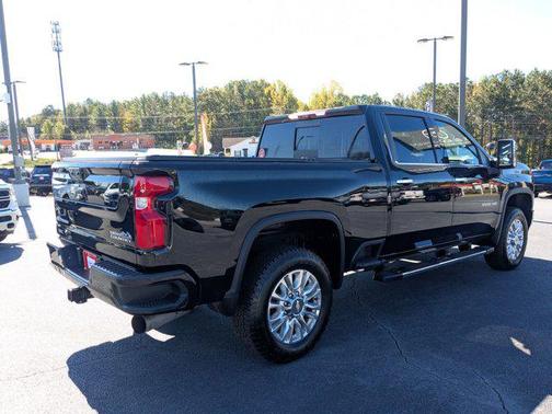 2022 Chevrolet Silverado 3500 High Country