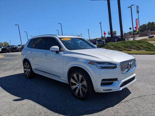 2024 Volvo XC90 B6 Plus Bright Theme 7-Seater