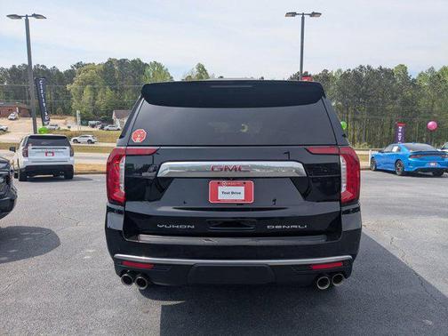 Onyx Black 2022 GMC Yukon XL Denali
