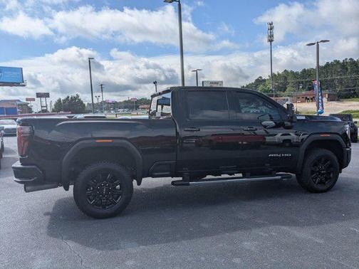 2024 GMC Sierra 2500 AT4