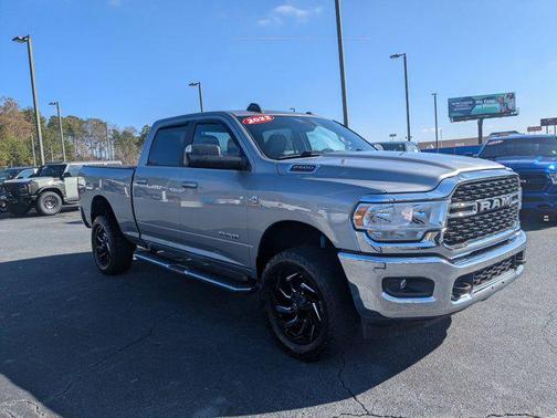 2022 RAM 2500 Big Horn Crew Cab 4x4 6'4' Box