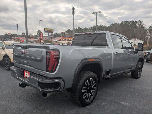 2024 GMC Sierra 2500 AT4