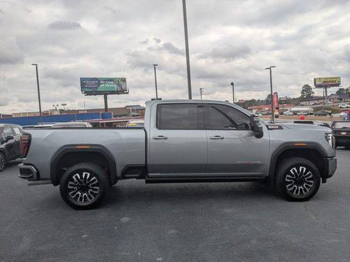 2024 GMC Sierra 2500 AT4
