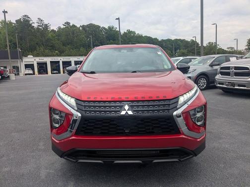 Red Diamond 2024 Mitsubishi Eclipse Cross LE