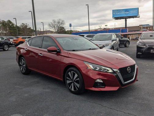 2022 Nissan Altima 2.5 SL
