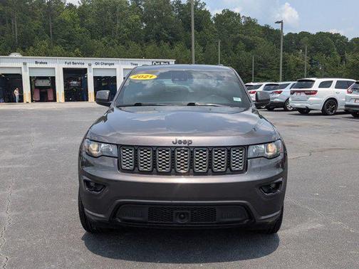 2021 Jeep Grand Cherokee Laredo