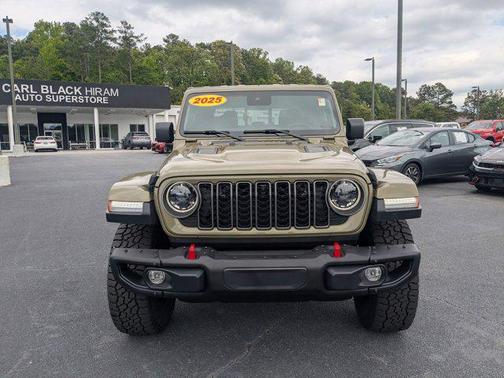 41 2025 Jeep Gladiator Rubicon