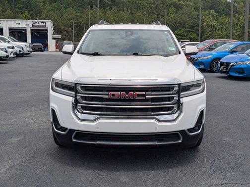 2023 GMC Acadia AWD SLT