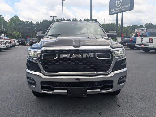 Diamond Black Crystal Pearlcoat 2025 RAM 1500 Lone Star