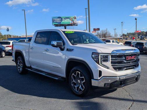 2023 GMC Sierra 1500 SLT