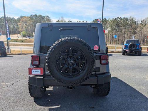 2017 Jeep Wrangler Unlimited Smoky Mountain 4x4