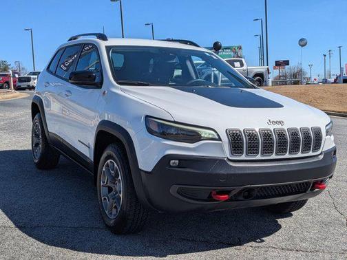 2022 Jeep Cherokee Trailhawk