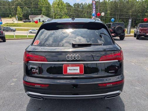 2022 Audi Q5 45 S line Premium Plus