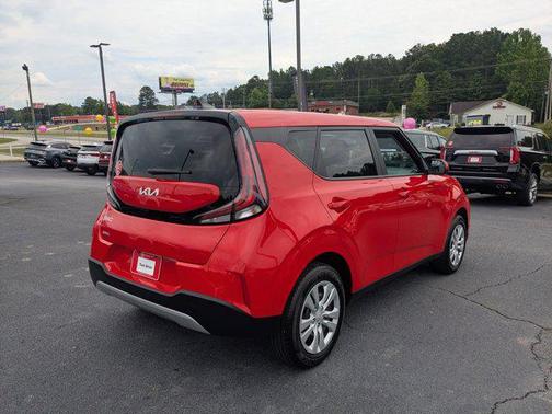 Inferno Red 2025 Kia Soul LX