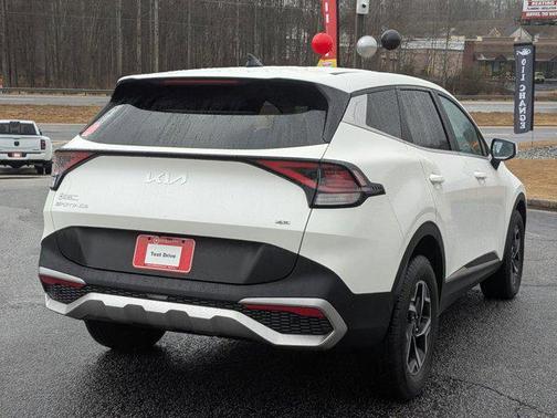 2024 Kia Sportage LX