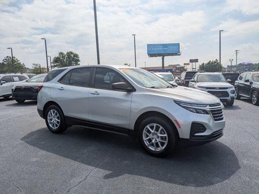 2022 Chevrolet Equinox LS