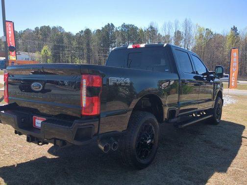 2025 Ford F-350 Lariat