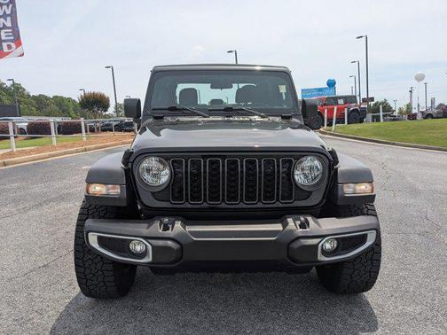 2024 Jeep Gladiator Sport