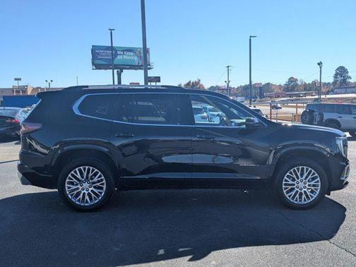 2024 GMC Acadia Denali