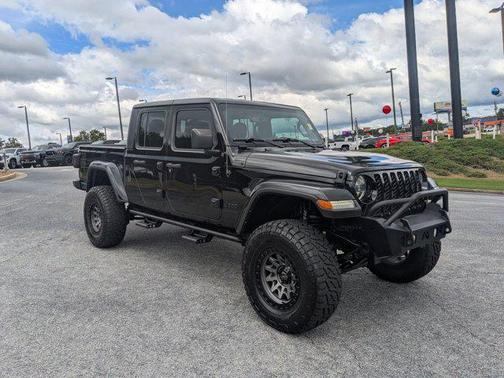 2022 Jeep Gladiator Altitude 4x4