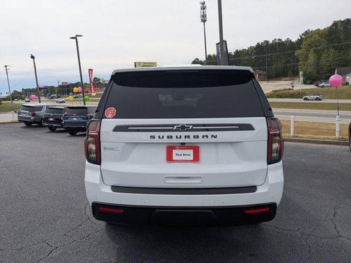 Summit White 2024 Chevrolet Suburban 4WD Z71