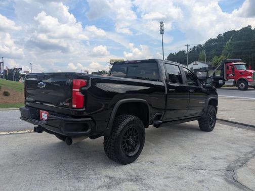 Black 2025 Chevrolet Silverado 2500 4WD Crew Cab Standard Bed ZR2