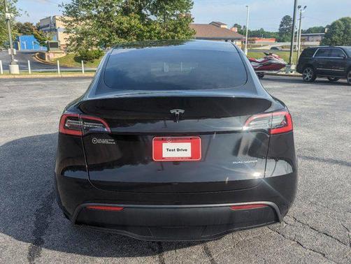 2021 Tesla Model Y Long Range Dual Motor All-Wheel Drive