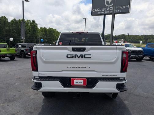 White Frost Tricoat 2024 GMC Sierra 3500 Denali