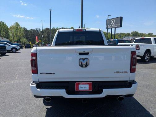Bright White Clearcoat 2022 RAM 1500 Big Horn/Lone Star