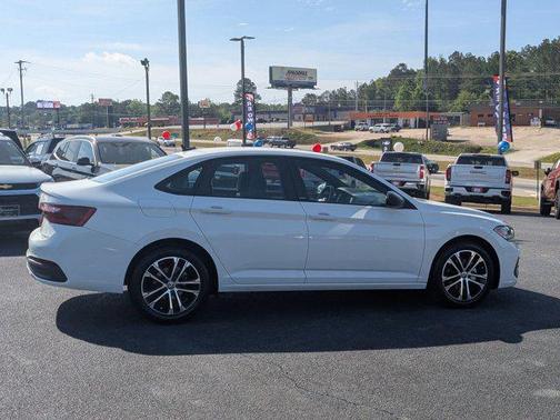 2023 Volkswagen Jetta 1.5T Sport