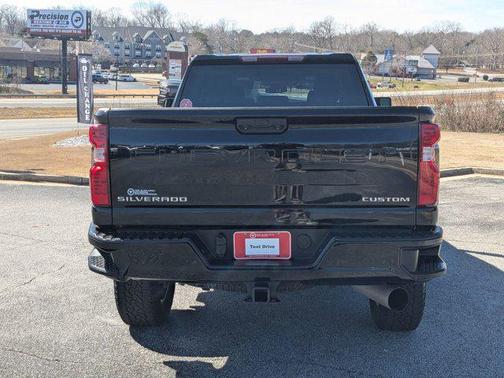 2024 Chevrolet Silverado 2500 Custom