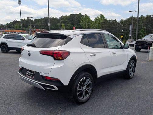 Summit White 2022 Buick Encore GX Select