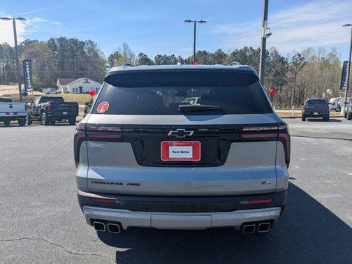 2025 Chevrolet Traverse AWD Z71