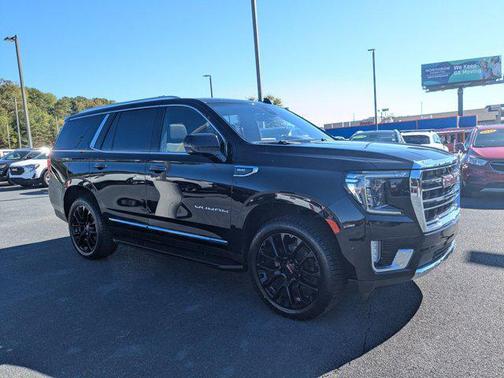 2022 GMC Yukon SLT