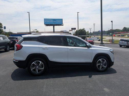 2021 GMC Terrain SLT