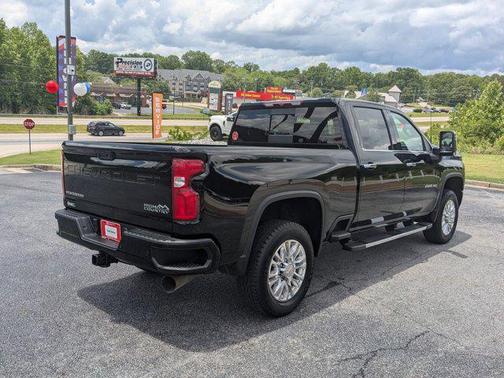 2022 Chevrolet Silverado 2500 High Country